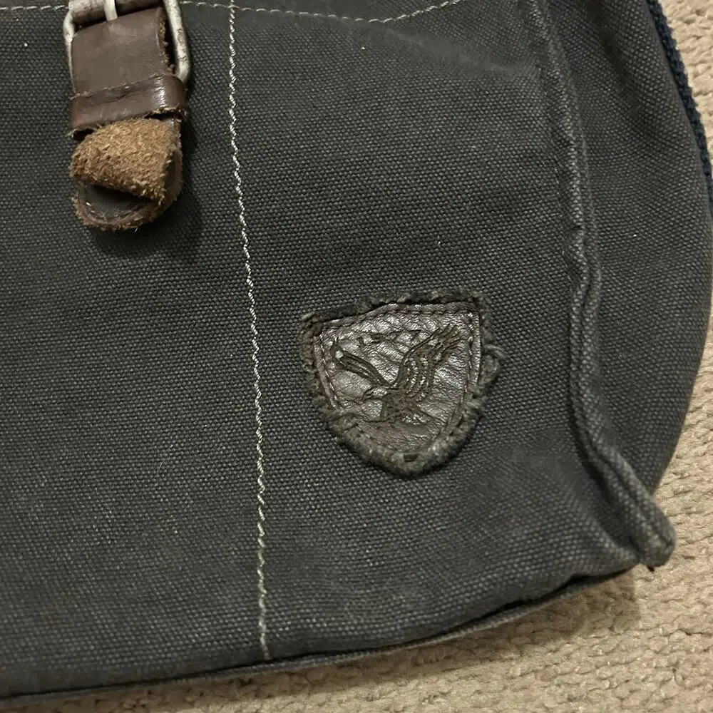 American Eagle Men’s Y2K Messenger Bag Canvas And Leather Vintage